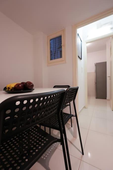 Syntagma Square, 70Sqm Pentelis Sunny Apartment Атина Екстериор снимка