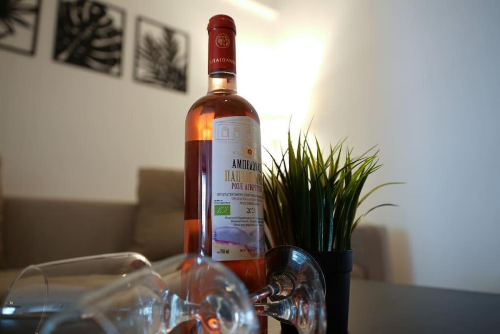 Syntagma Square, 70Sqm Pentelis Sunny Apartment Атина Екстериор снимка