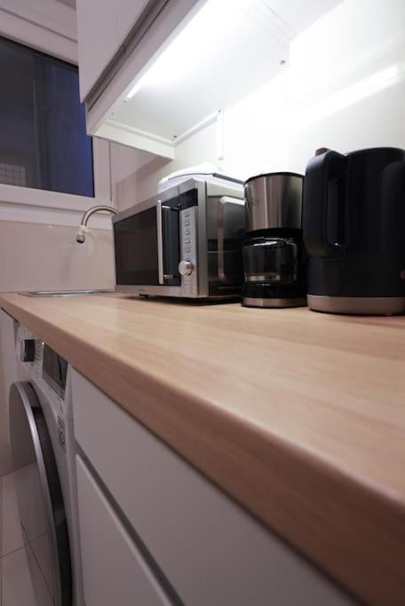 Syntagma Square, 70Sqm Pentelis Sunny Apartment Атина Екстериор снимка