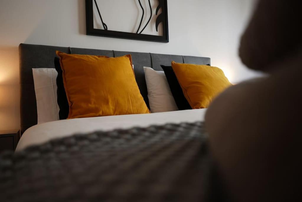 Syntagma Square, 70Sqm Pentelis Sunny Apartment Атина Екстериор снимка