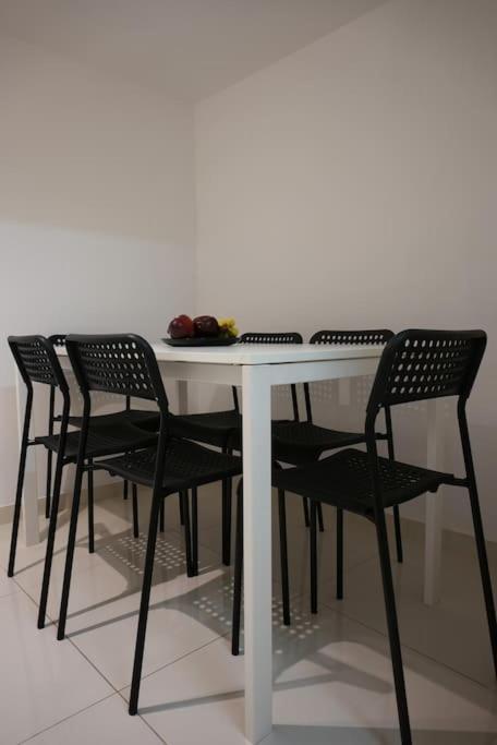 Syntagma Square, 70Sqm Pentelis Sunny Apartment Атина Екстериор снимка
