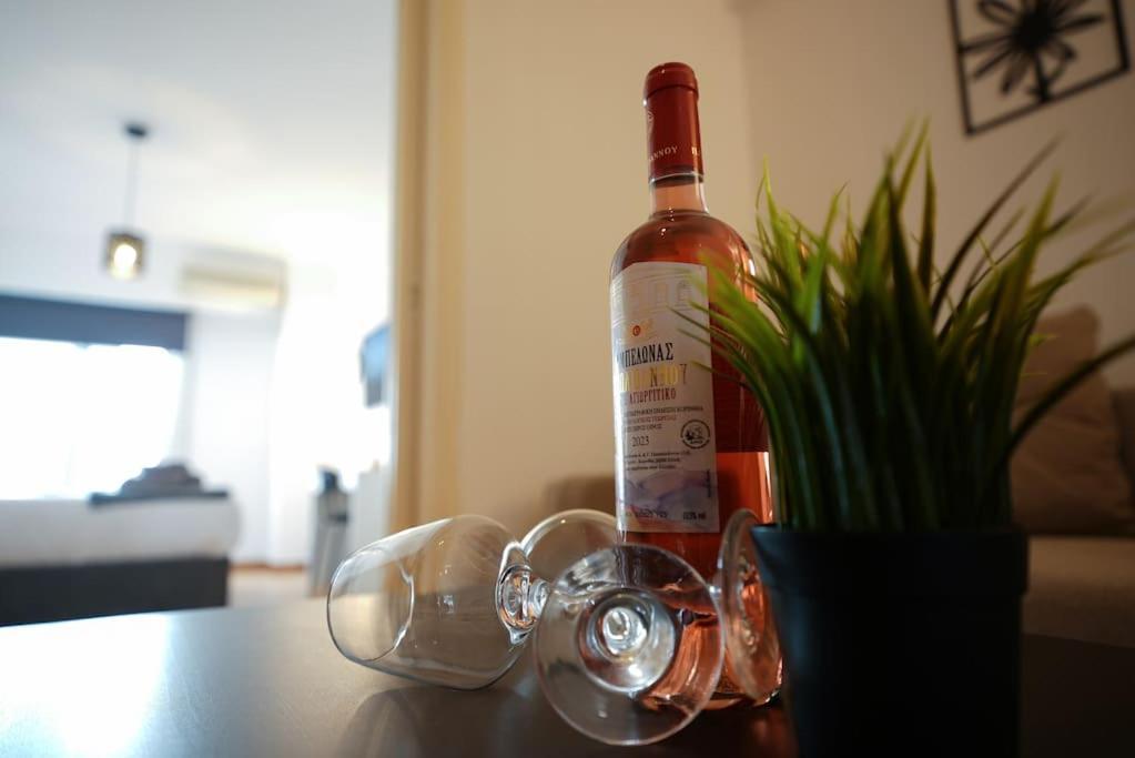 Syntagma Square, 70Sqm Pentelis Sunny Apartment Атина Екстериор снимка