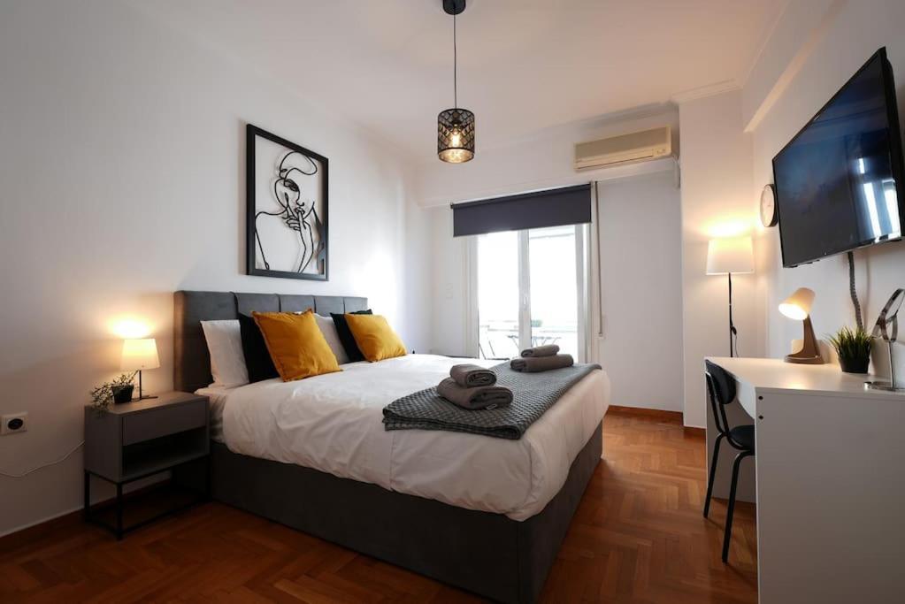 Syntagma Square, 70Sqm Pentelis Sunny Apartment Атина Екстериор снимка
